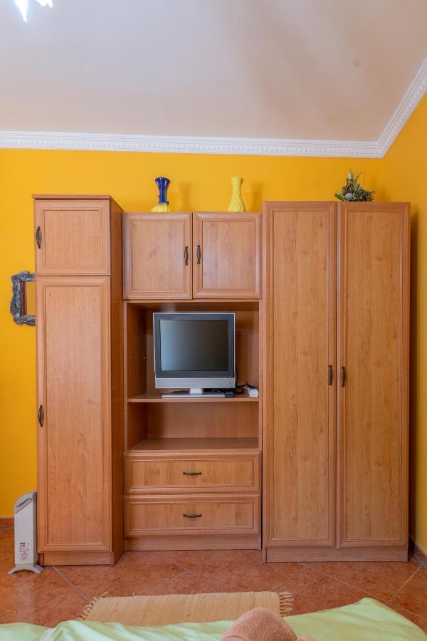 Gal Apartmanhaz ฮอร์กานี ภายนอก รูปภาพ