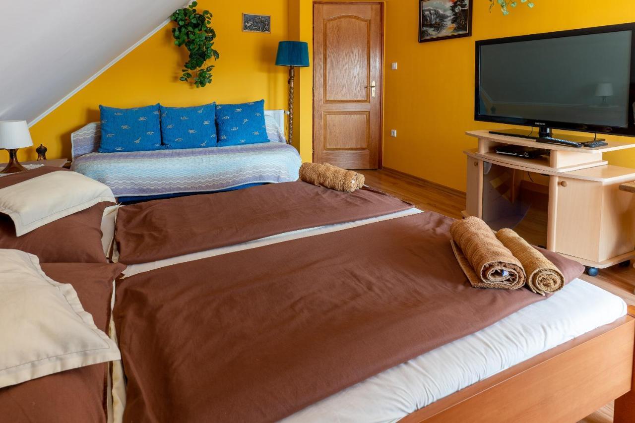 Gal Apartmanhaz ฮอร์กานี ภายนอก รูปภาพ