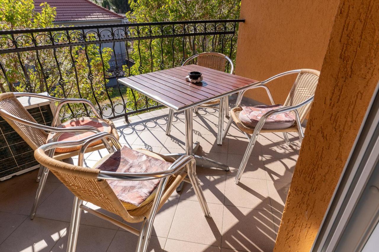 Gal Apartmanhaz ฮอร์กานี ภายนอก รูปภาพ