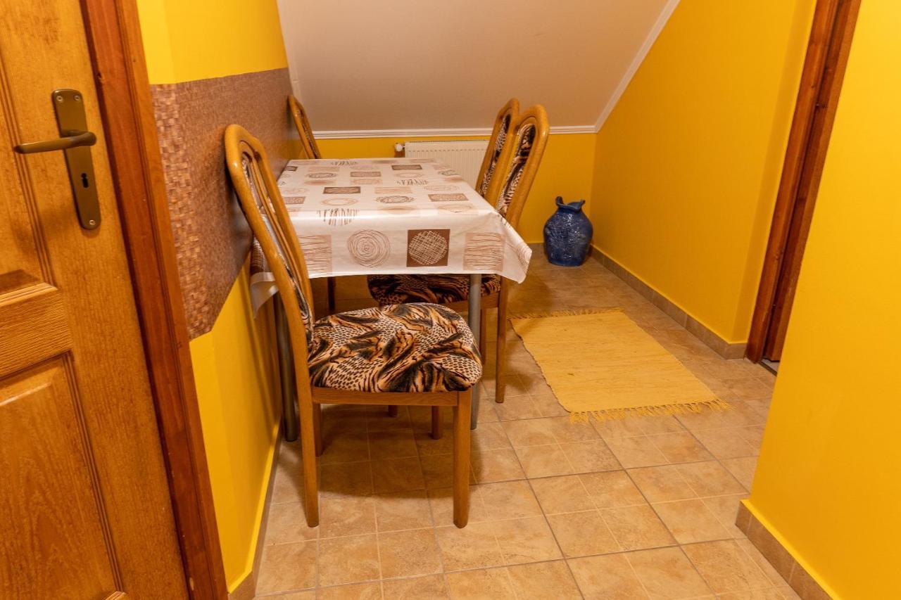 Gal Apartmanhaz ฮอร์กานี ภายนอก รูปภาพ