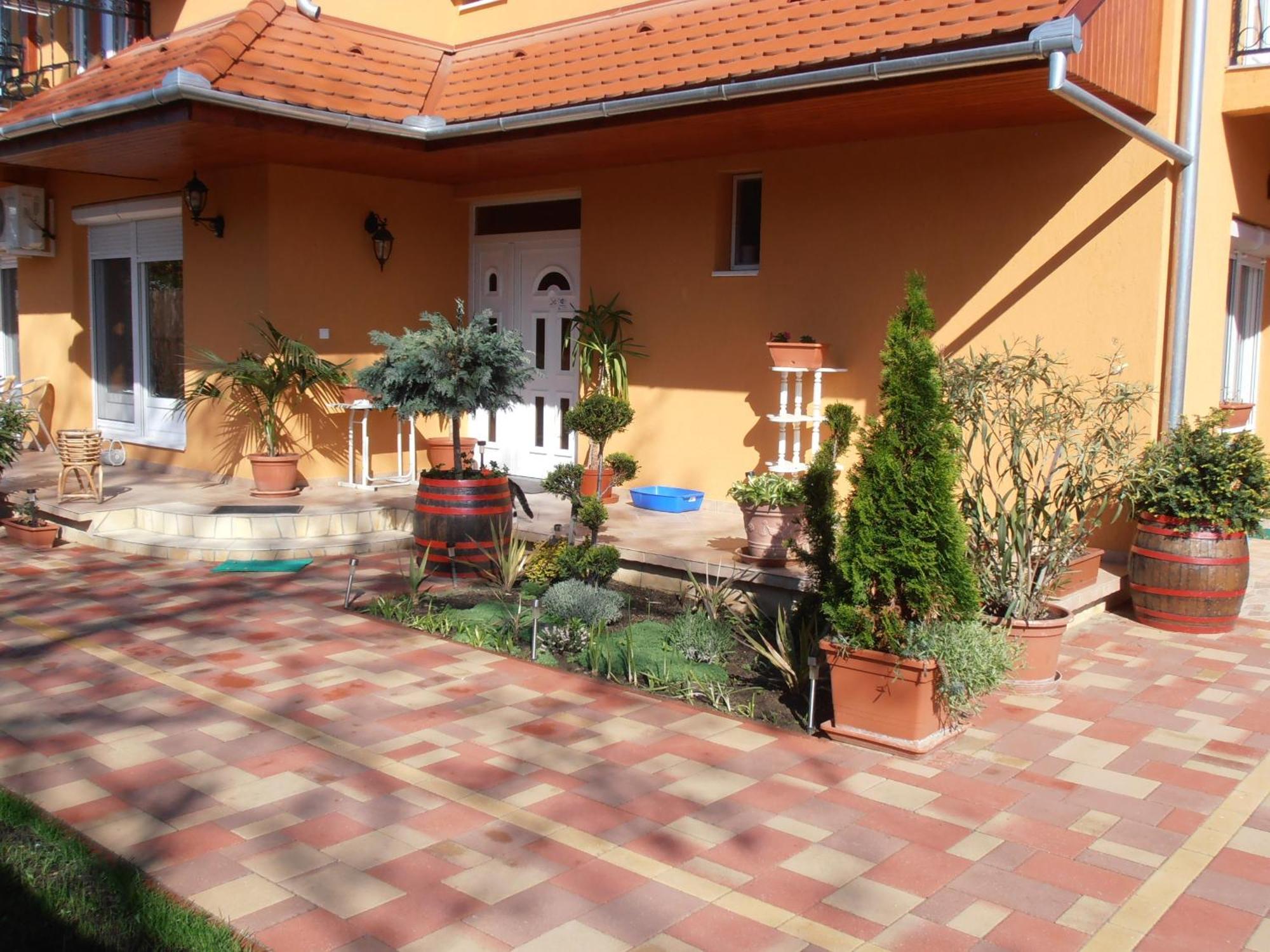 Gal Apartmanhaz ฮอร์กานี ภายนอก รูปภาพ