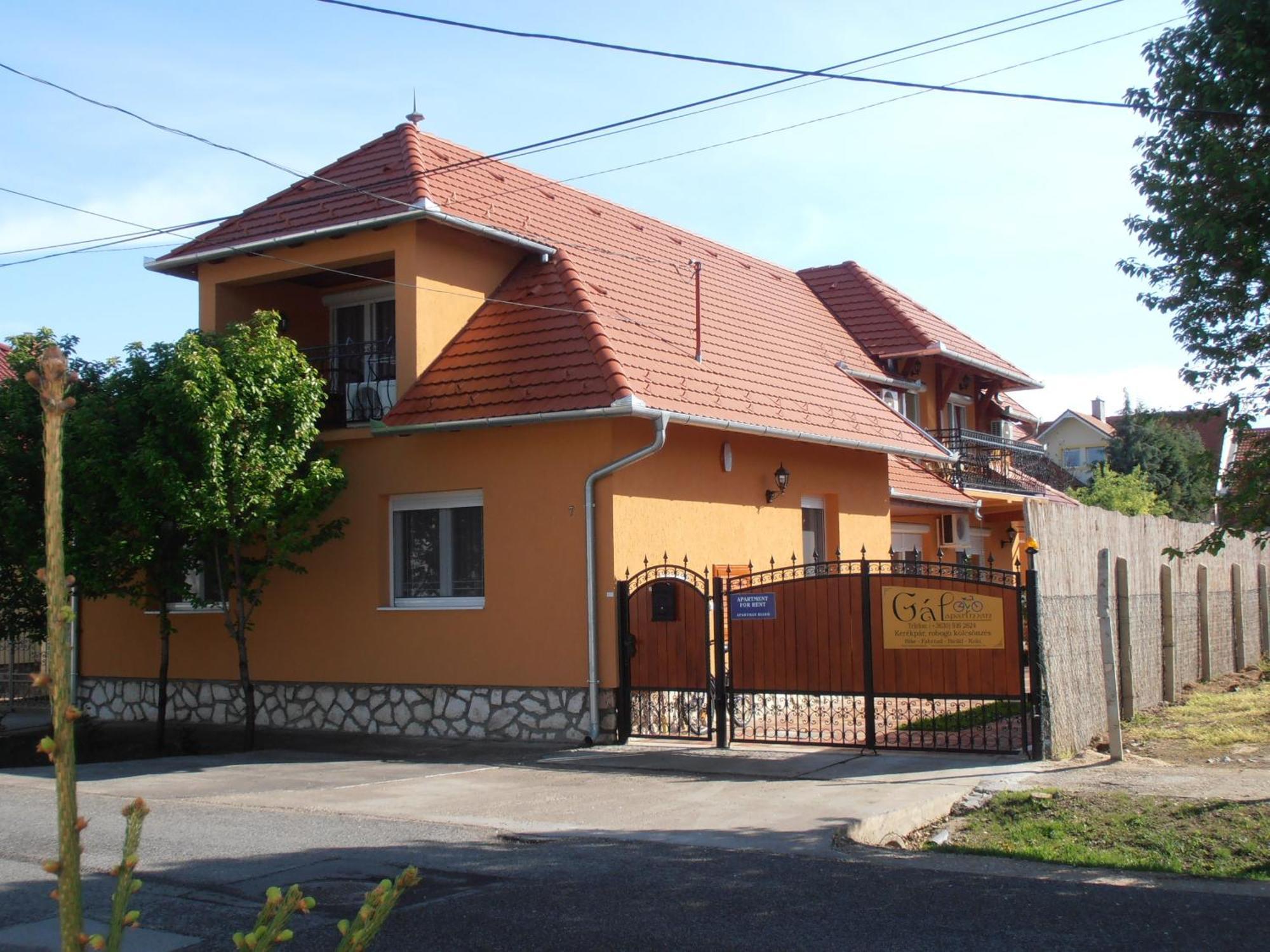 Gal Apartmanhaz ฮอร์กานี ภายนอก รูปภาพ