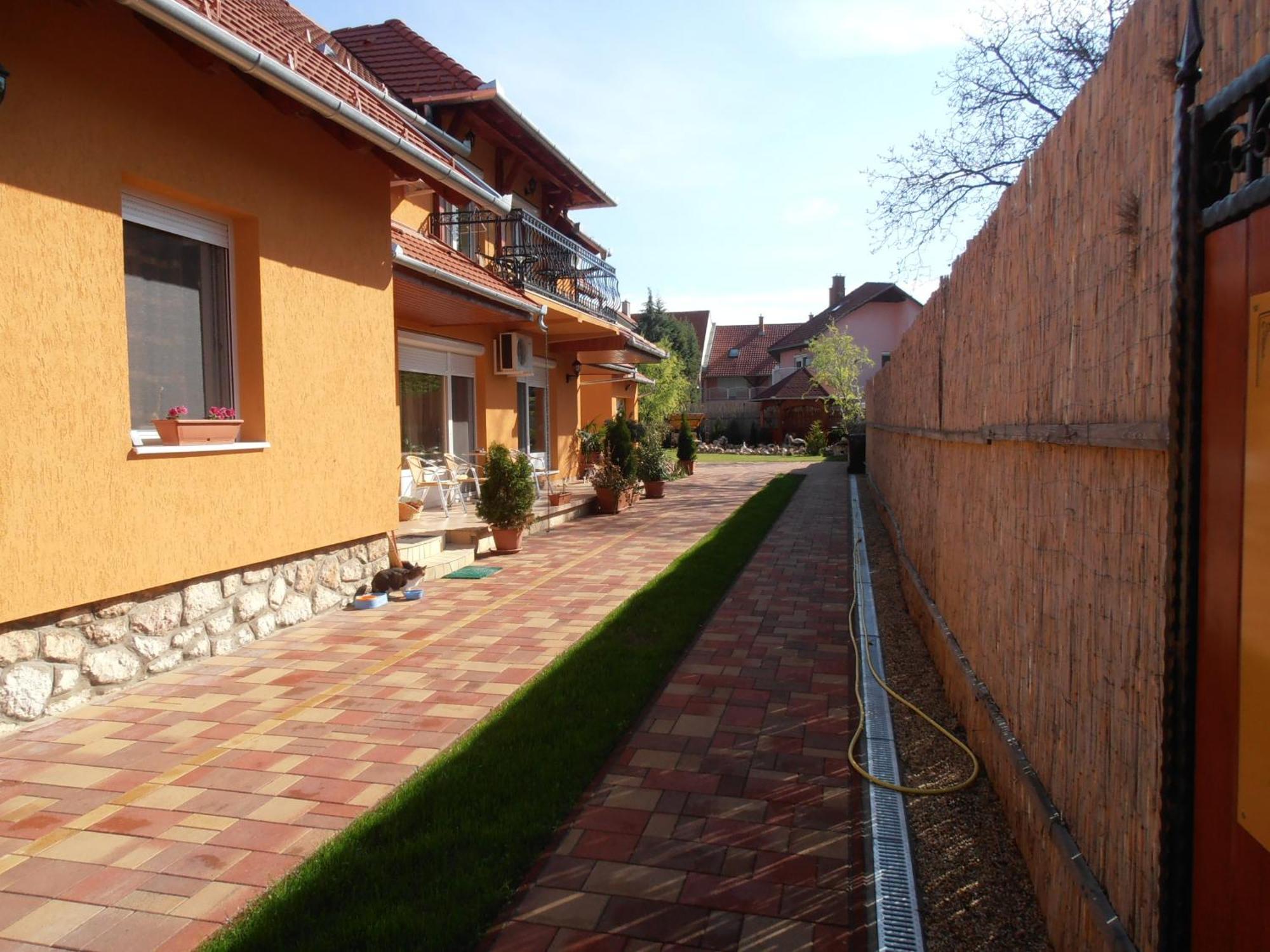 Gal Apartmanhaz ฮอร์กานี ภายนอก รูปภาพ
