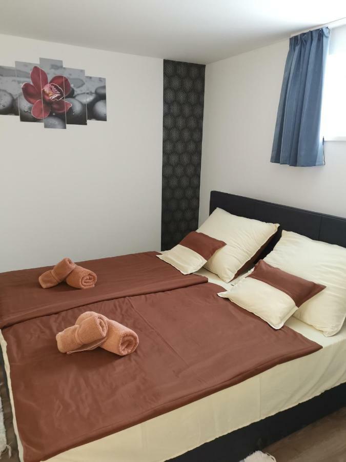 Gal Apartmanhaz ฮอร์กานี ภายนอก รูปภาพ