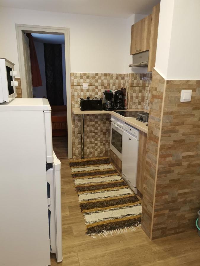 Gal Apartmanhaz ฮอร์กานี ภายนอก รูปภาพ