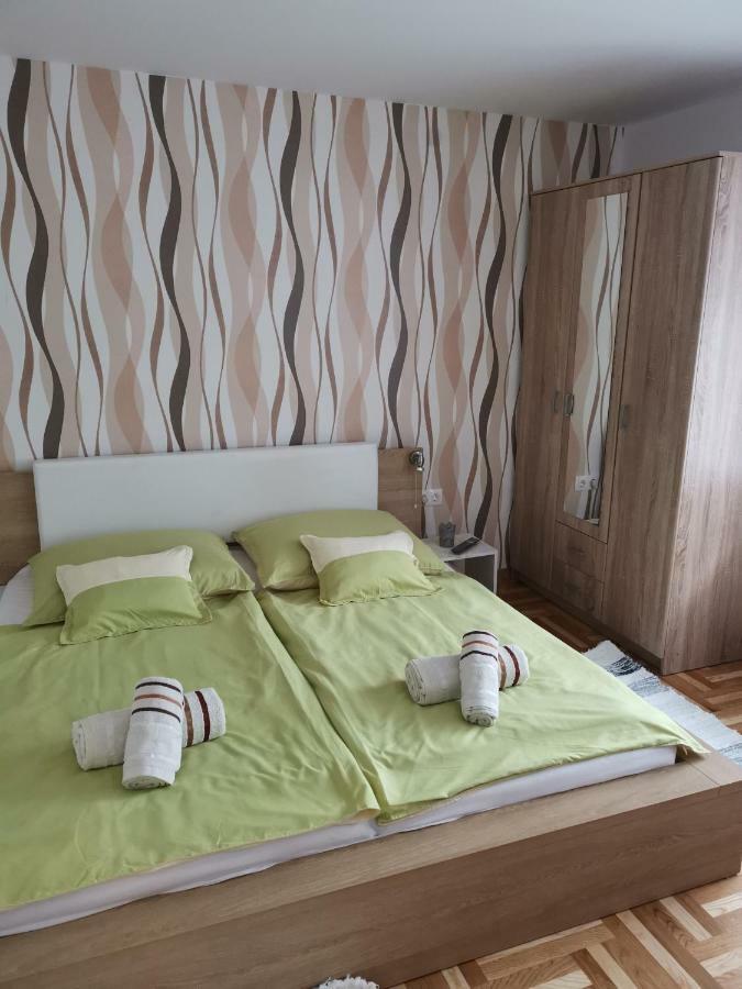 Gal Apartmanhaz ฮอร์กานี ภายนอก รูปภาพ