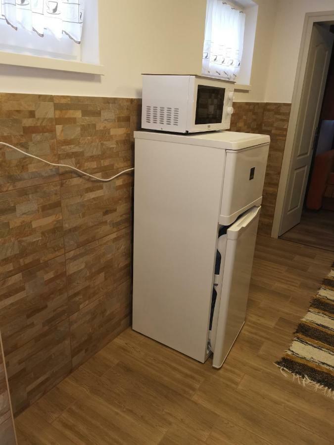 Gal Apartmanhaz ฮอร์กานี ภายนอก รูปภาพ